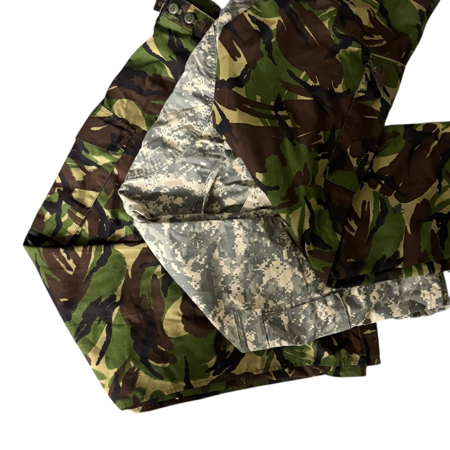 ARMY / MILITARY WEAR MIX X 30